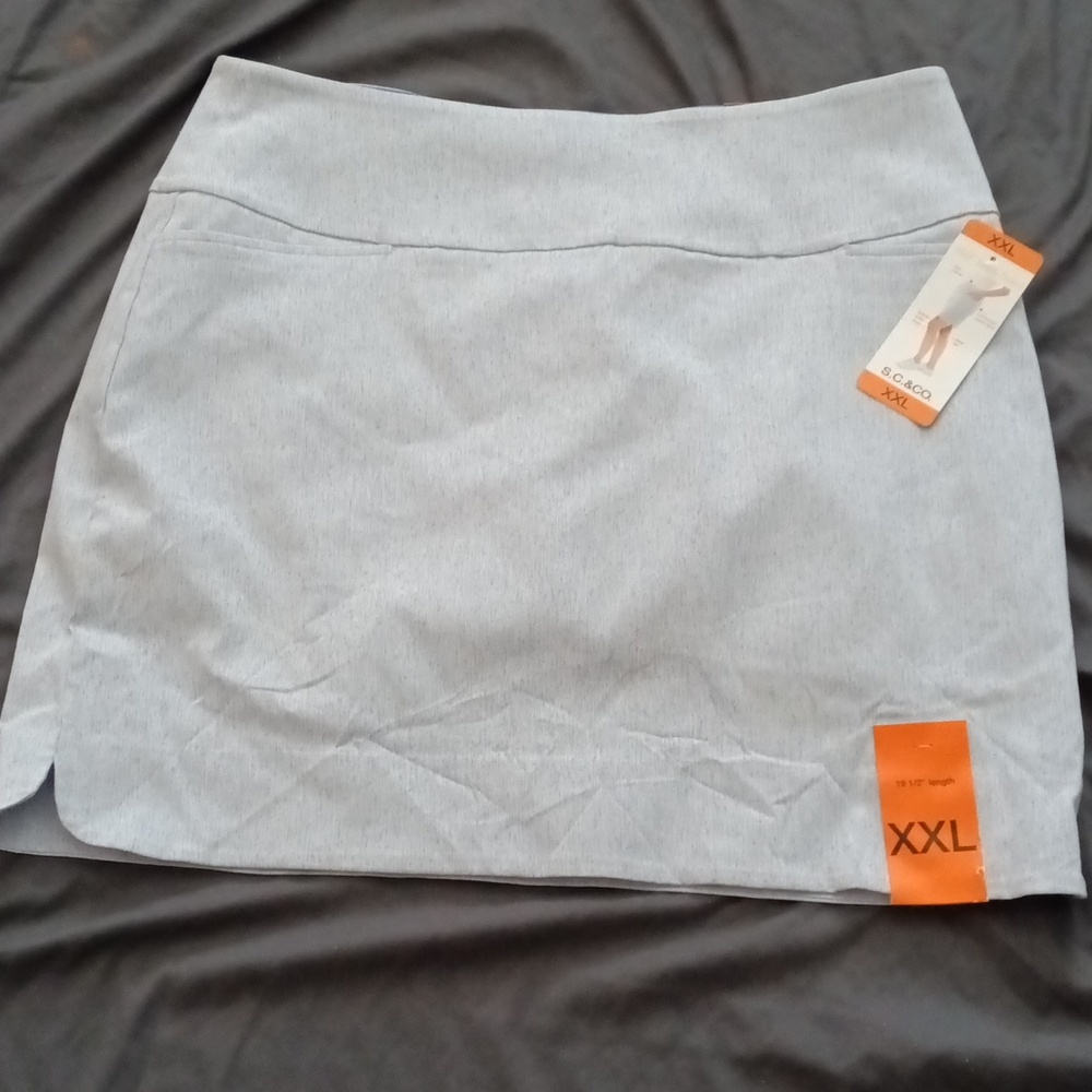 S.C. CO. Skort